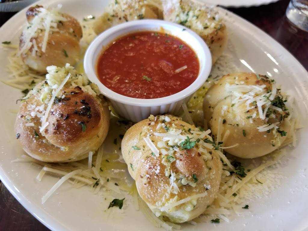 Palumbos Pizzeria | restaurant | 3375 Pine Ridge Rd #104, Naples, FL 34109, USA | 2394317688 OR +1 239-431-7688