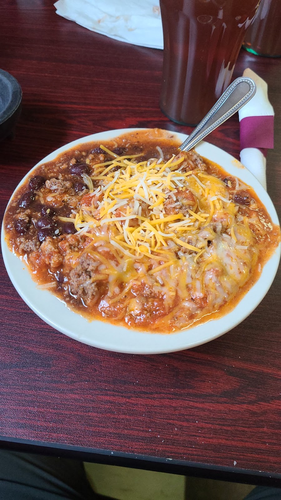 Dos amigos ellinwood | restaurant | 111 E 1st St, Ellinwood, KS 67526, USA | 6205661008 OR +1 620-566-1008