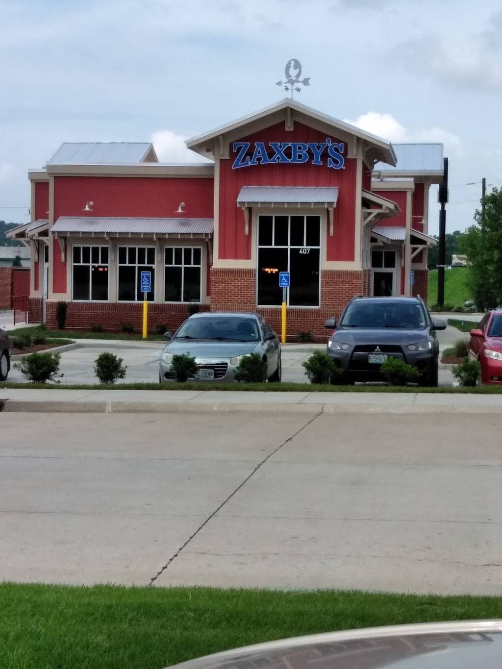 Zaxby’s | restaurant | 407 Cape West Crossing, Cape Girardeau, MO 63703, USA | 5733320024 OR +1 573-332-0024