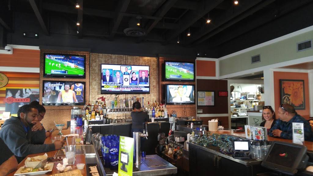 Chilis Grill & Bar | meal takeaway | 20760 S Avalon Blvd, Carson, CA 90746, USA | 3105161180 OR +1 310-516-1180