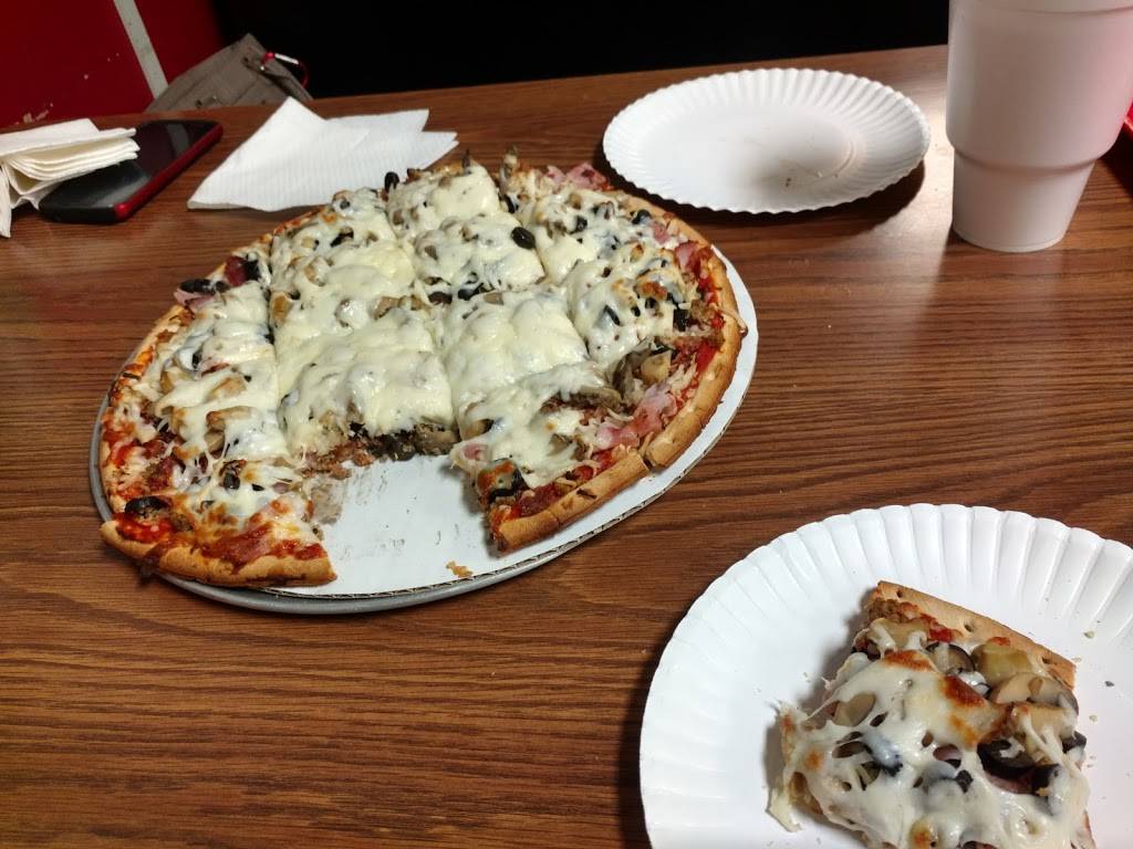 Gabes Pizza | restaurant | 118 S Main St, Sharpsville, IN 46068, USA | 7659636500 OR +1 765-963-6500
