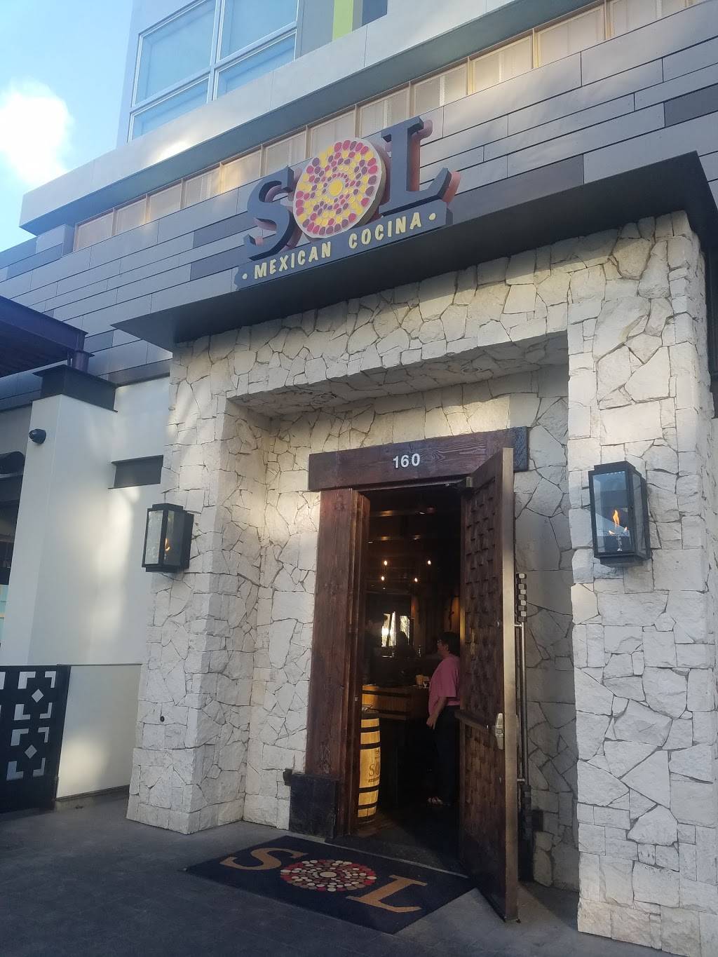 SOL Mexican Cocina | Playa Vista | restaurant | 12775 Millennium Dr #160, Playa Vista, CA 90094, USA | 4242890066 OR +1 424-289-0066