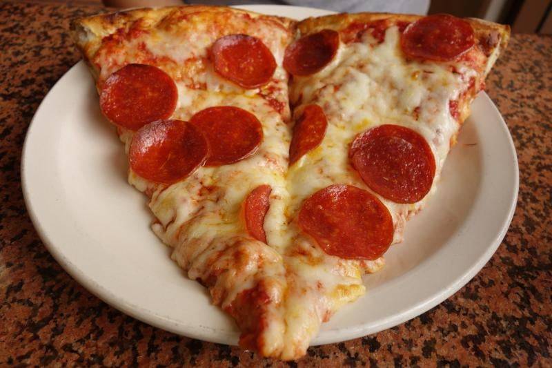 Annas Pizza | restaurant | 1240 Lakes Dr, West Covina, CA 91790, USA | 6269185929 OR +1 626-918-5929