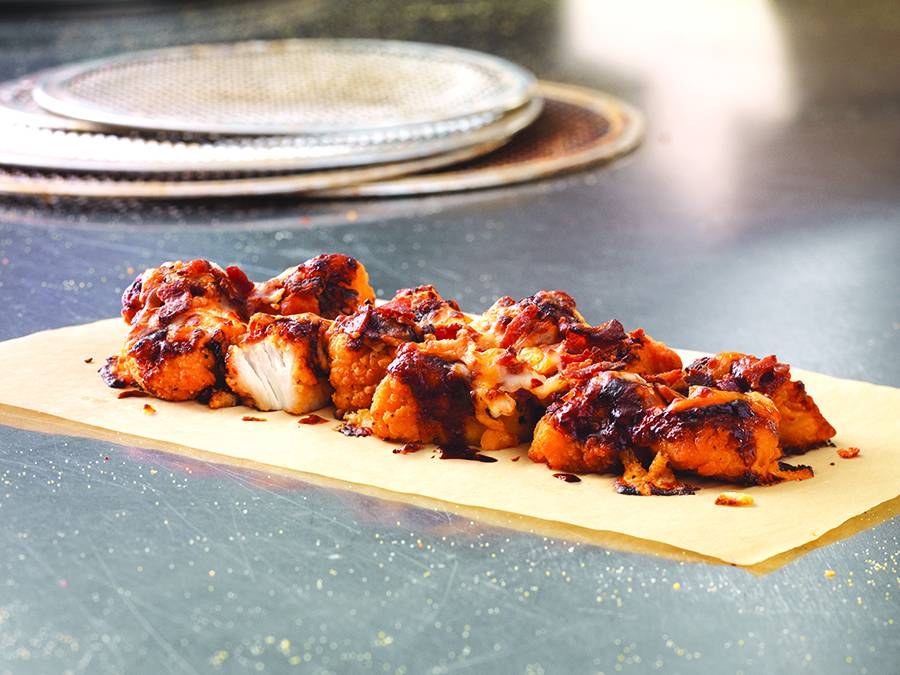 Dominos Pizza | meal delivery | 15508 W Colonial Dr Bldg C, Winter Garden, FL 34787, USA | 4079936766 OR +1 407-993-6766