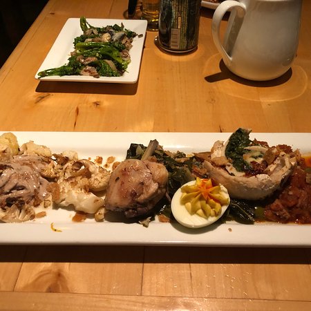 Feast | restaurant | 3719 E Speedway Blvd, Tucson, AZ 85716, USA | 5203269363 OR +1 520-326-9363