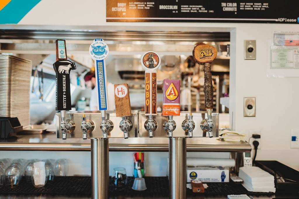 Austin Daily Press | bakery | 1900 E Martin Luther King Jr Blvd B, Austin, TX 78702, USA | 5128286463 OR +1 512-828-6463