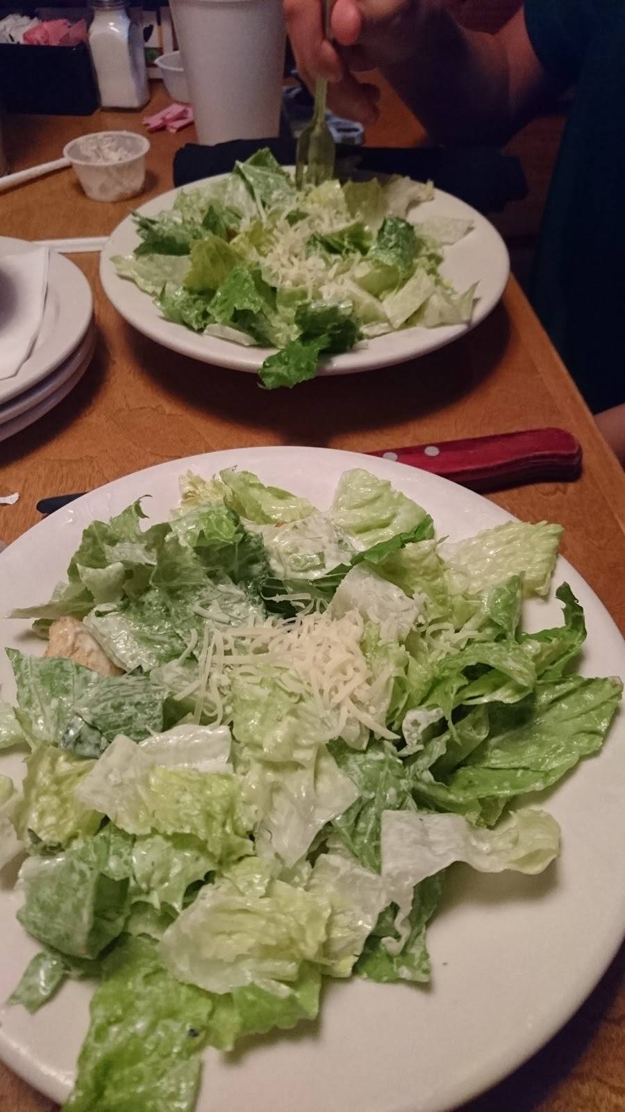 Texas Roadhouse | restaurant | 100 Highway 332 West Suite 1126, Lake Jackson, TX 77566, USA | 9792997427 OR +1 979-299-7427