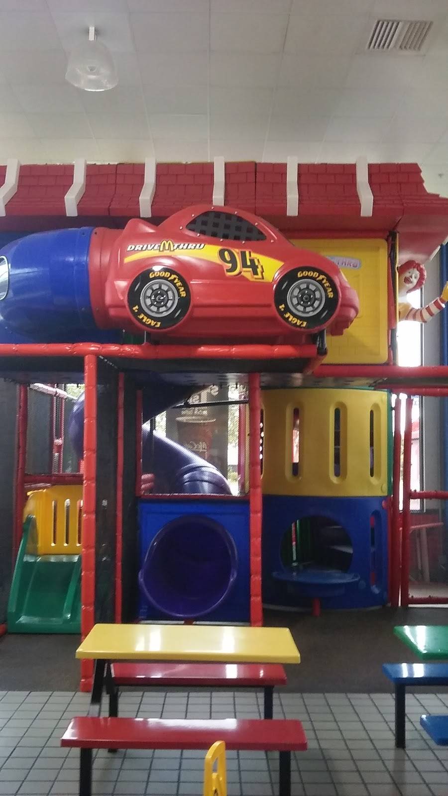 McDonalds | cafe | 12216 N Pennsylvania Ave, Oklahoma City, OK 73120, USA | 4052869698 OR +1 405-286-9698