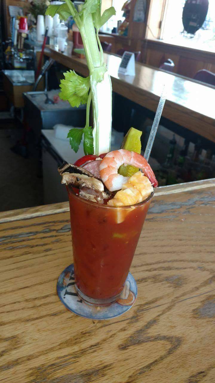 The Office Bar & Grill | restaurant | 5986 E, IL-17, Kankakee, IL 60901, USA | 8159379757 OR +1 815-937-9757