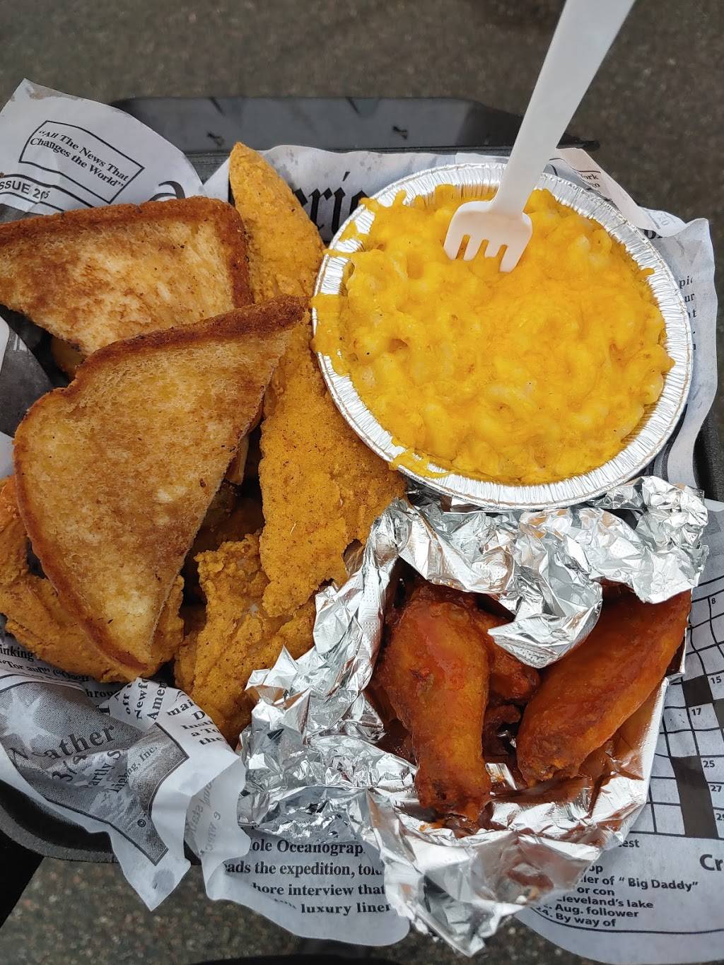 Wingbox & Seafood Co. | restaurant | 11465 Robious Rd, Bon Air, VA 23235, USA | 8043004411 OR +1 804-300-4411