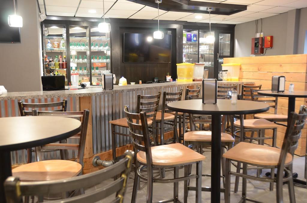 Nacho Tequilas | restaurant | 1945 NW 86th St, Clive, IA 50325, USA | 5152766487 OR +1 515-276-6487