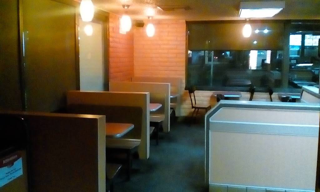 Jack in the Box | restaurant | 15342 Roscoe Blvd, Panorama City, CA 91402, USA | 8188927059 OR +1 818-892-7059