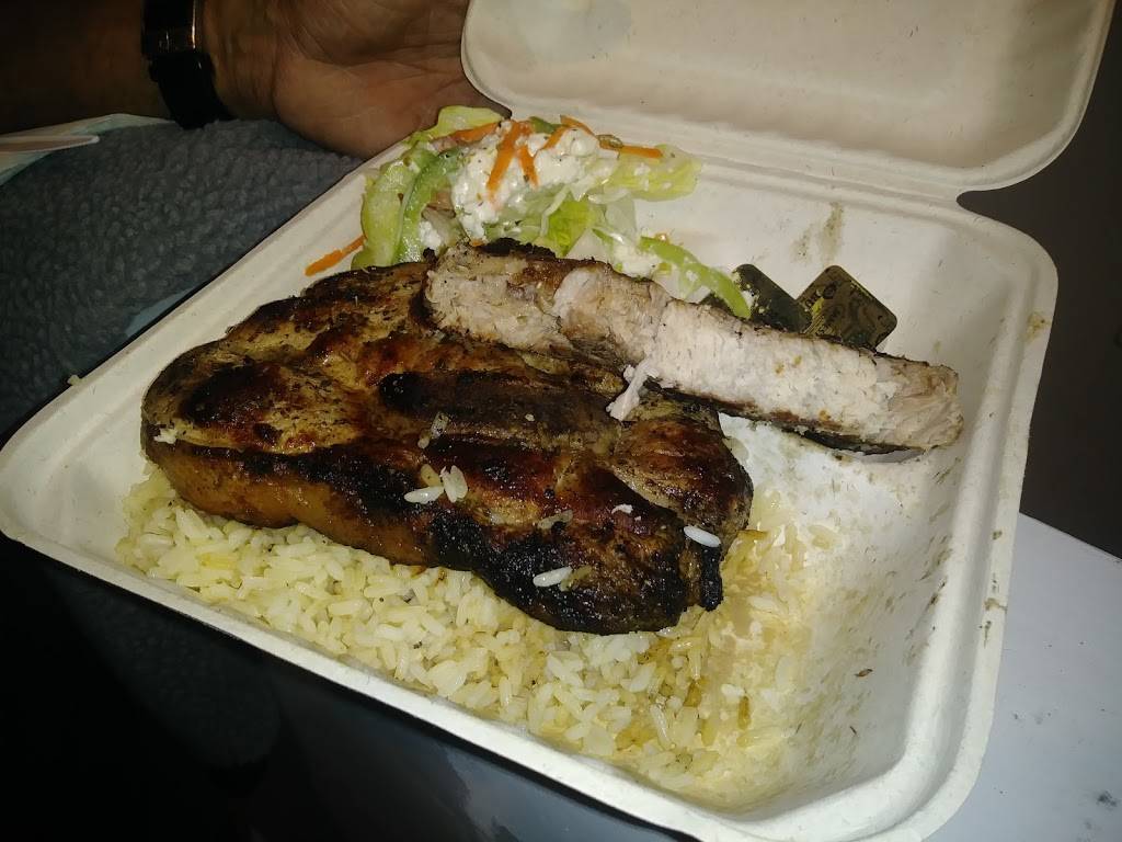 Riverside Pizza & Seafoods | restaurant | 305 River St, Cambridge, MA 02139, USA | 6173548800 OR +1 617-354-8800