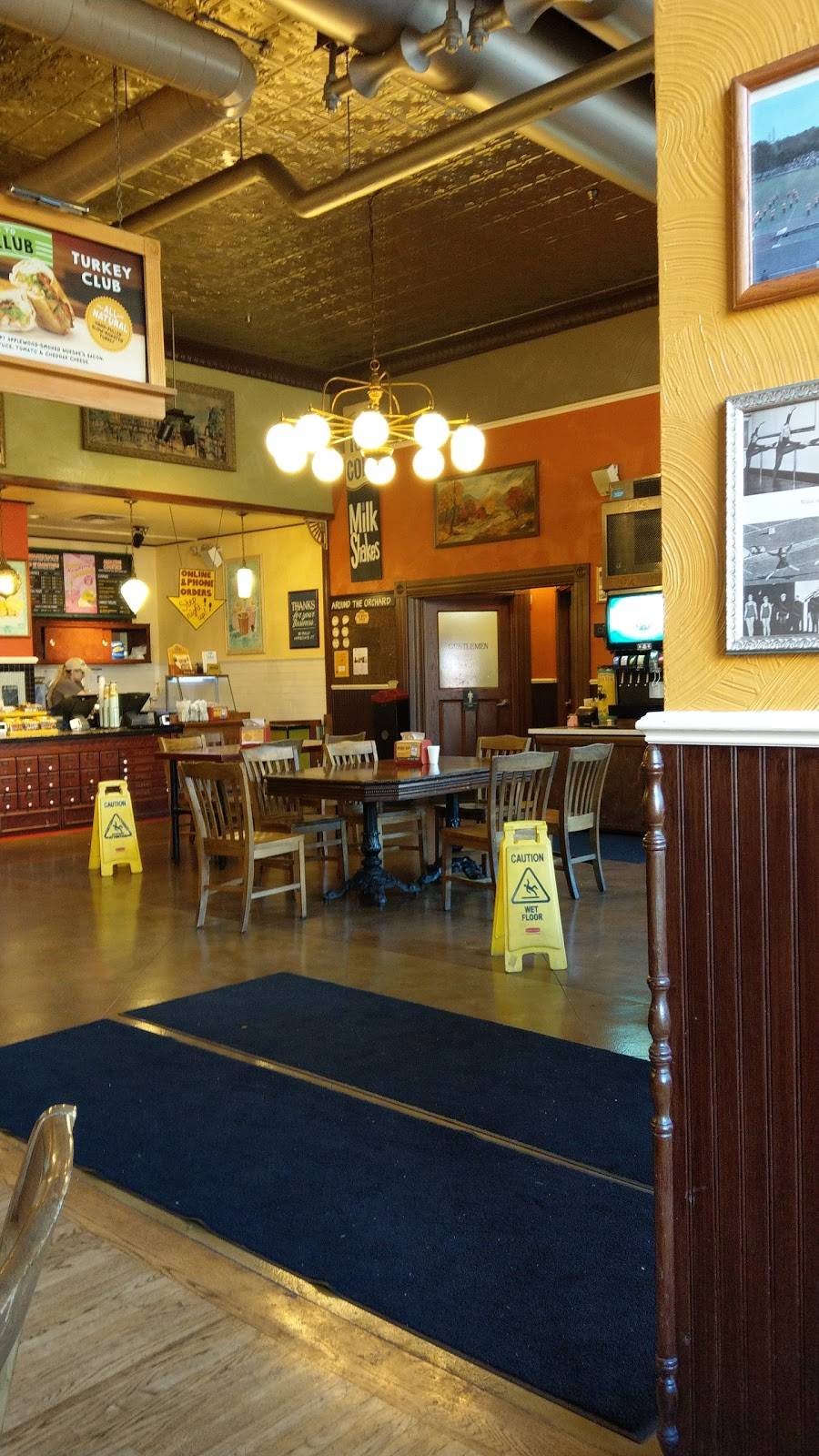Potbelly Sandwich Shop | restaurant | 4999 Old Orchard Shopping Center, Skokie, IL 60077, USA | 8476744440 OR +1 847-674-4440