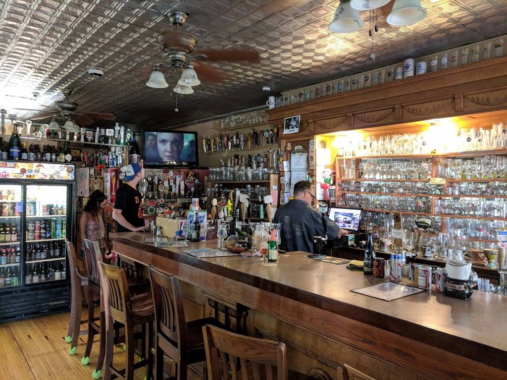 Sergios World Beers | restaurant | 1605 Story Ave, Louisville, KY 40206, USA | 5026182337 OR +1 502-618-2337