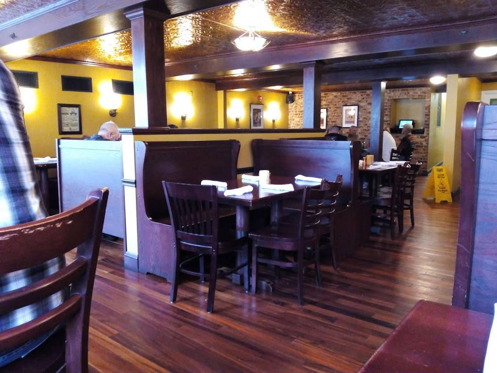 Dans Restaurant & Taphouse | restaurant | 3 S Main St, Boonsboro, MD 21713, USA | 3014325224 OR +1 301-432-5224