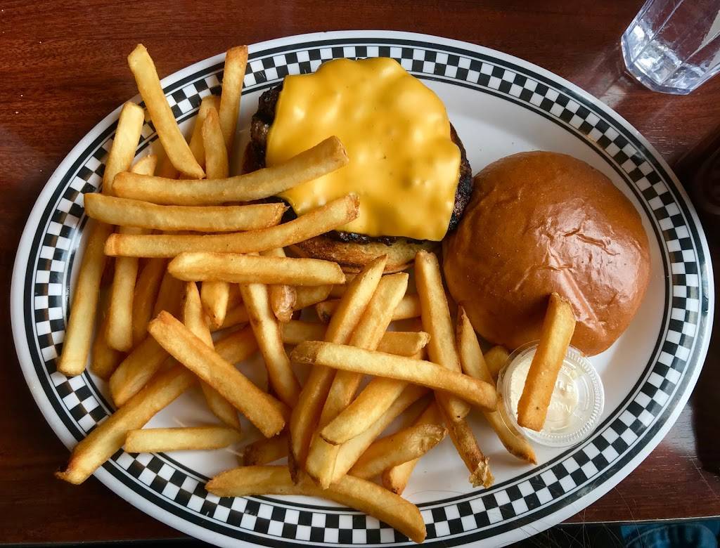 Cozy Corner Restaurant & Pancake House | bakery | 6349 N Clark St, Chicago, IL 60660, USA | 7732741100 OR +1 773-274-1100