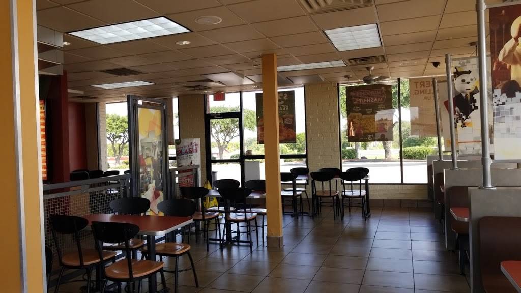 Jack in the Box | restaurant | 3201 E Veterans Memorial Blvd, Killeen, TX 76543, USA | 2546808018 OR +1 254-680-8018