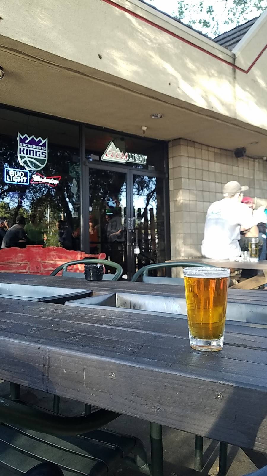 Tonnos Sports Bar & Grill | restaurant | 9267 Greenback Ln, Orangevale, CA 95662, USA | 9169898666 OR +1 916-989-8666