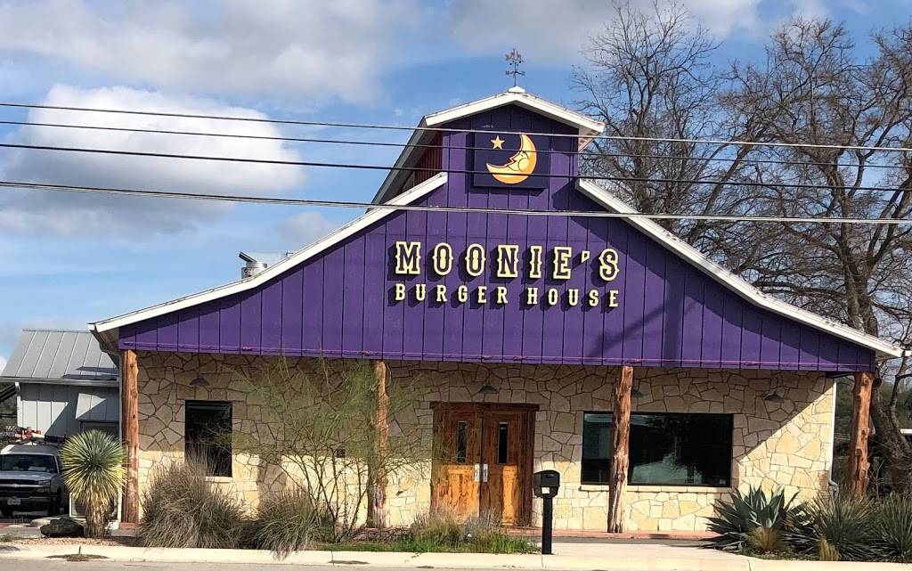 Moonie’s Burgers | restaurant | 2411 US-281, Marble Falls, TX 78654, USA | 8302205221 OR +1 830-220-5221