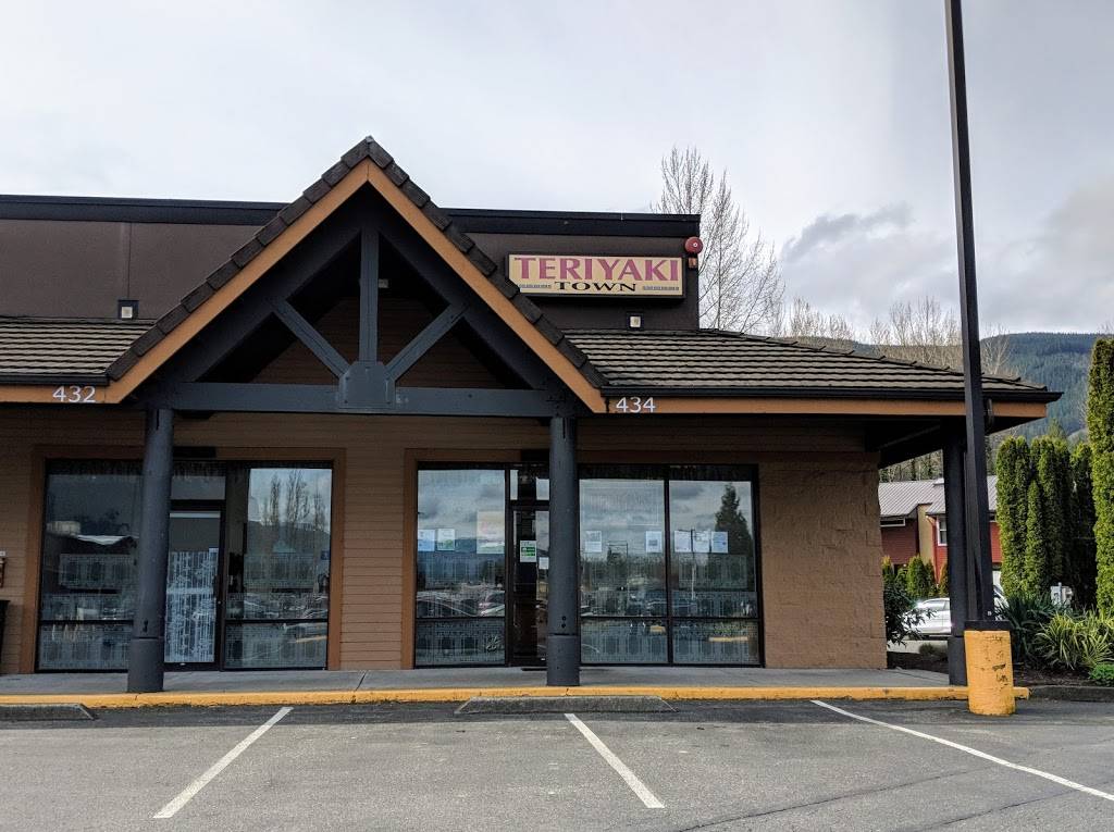 Teriyaki Town | restaurant | 434 Main Ave S, North Bend, WA 98045, USA | 4258315239 OR +1 425-831-5239