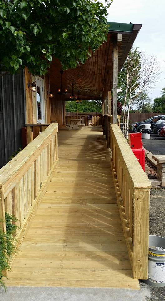 Town & Country Bar & Grill | restaurant | 2552 Benjamin Franklin Hwy, (Route 422), Edinburg, PA 16116, USA | 7246522551 OR +1 724-652-2551