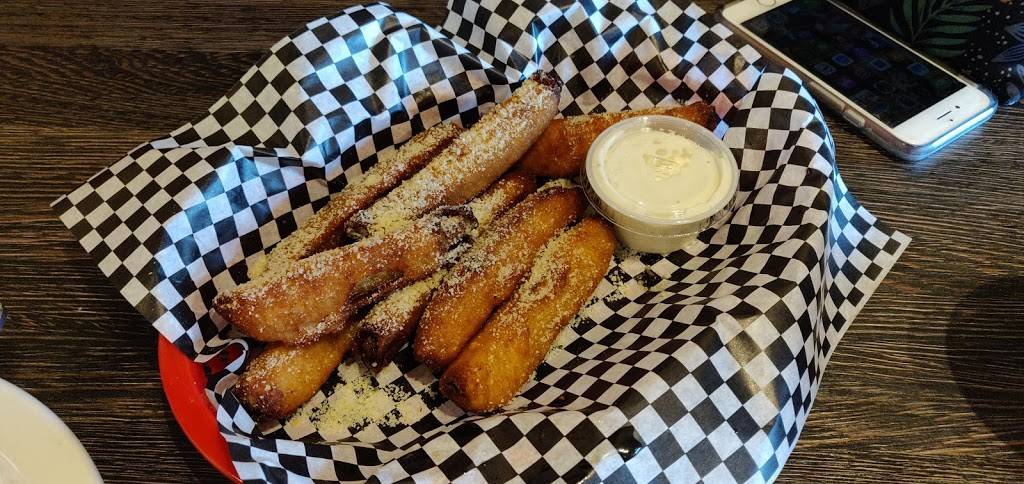 Classic Crust Pizza | restaurant | 2150 E Cactus Rd #130, Phoenix, AZ 85022, USA | 6029961025 OR +1 602-996-1025