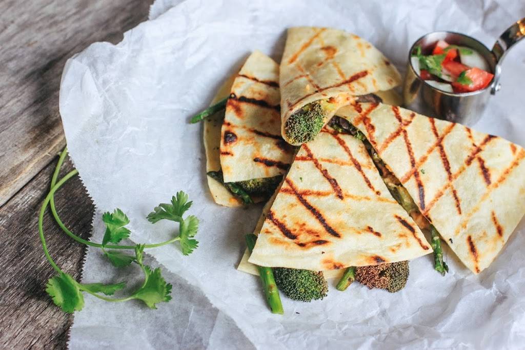 4 Rivers Smokehouse | restaurant | 11764 University Blvd, Orlando, FL 32817, USA | 8444748377 OR +1 844-474-8377