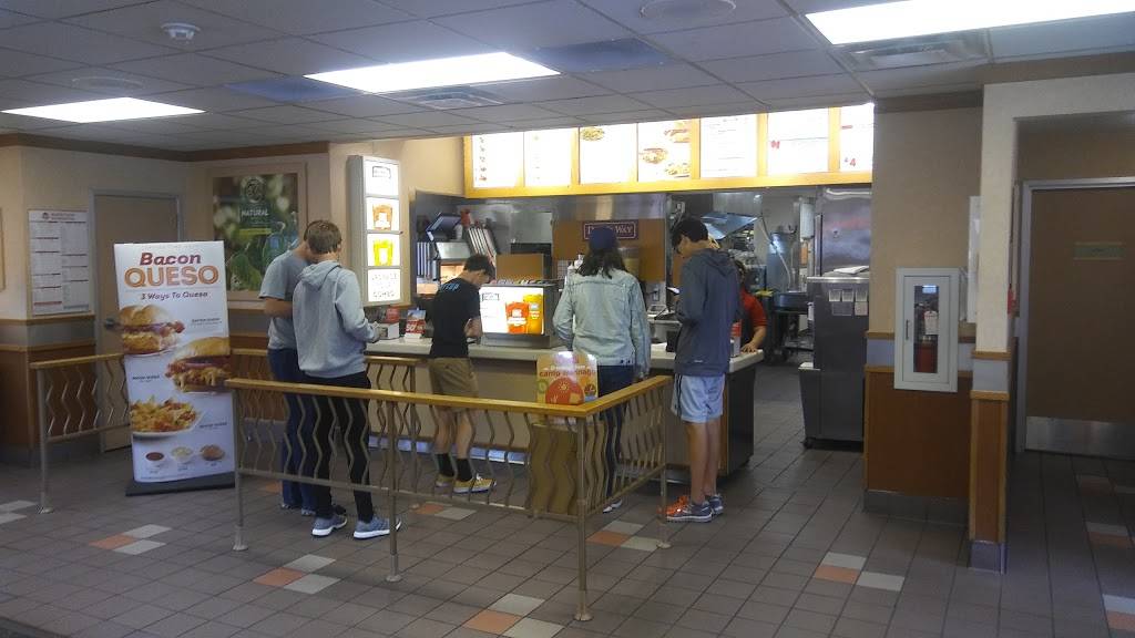 Wendys | restaurant | 13514 NE 175th St, Woodinville, WA 98072, USA | 4254819665 OR +1 425-481-9665