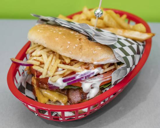 Luxury Bites | restaurant | 7553 NE 2nd Ave, Miami, FL 33138, USA | 7866309897 OR +1 786-630-9897