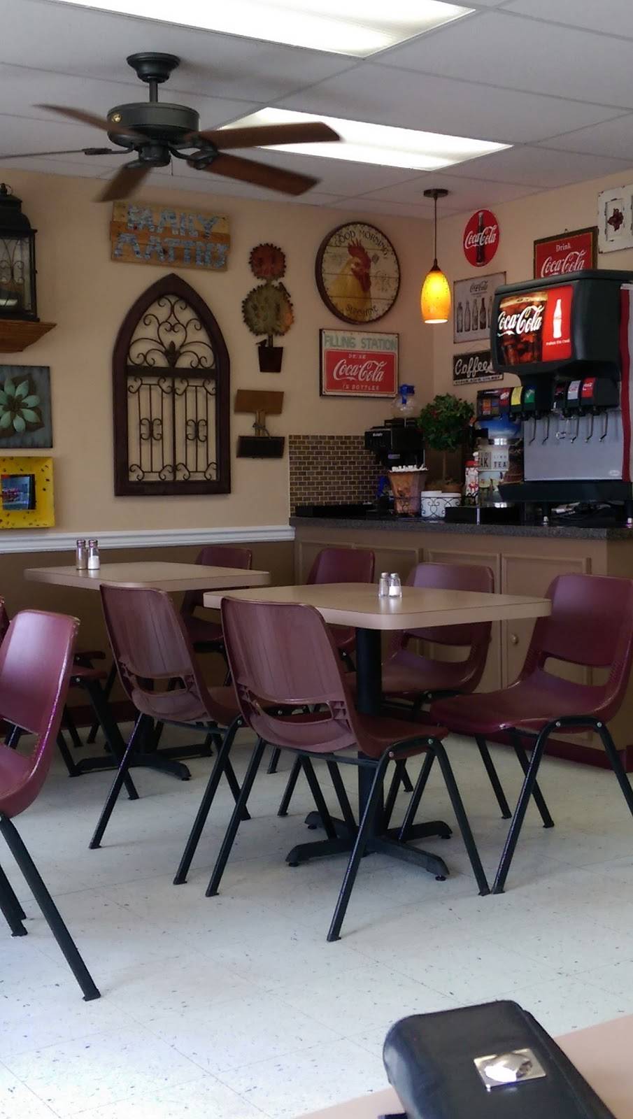 Ebs Eats & Treats | restaurant | 4620 Mill Branch Ln, Knoxville, TN 37938, USA | 8659222227 OR +1 865-922-2227