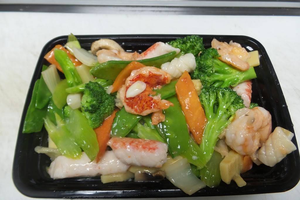 Rice Box Asian Cuisine | meal takeaway | 986 Poquonnock Rd, Groton, CT 06340, USA | 8602373386 OR +1 860-237-3386