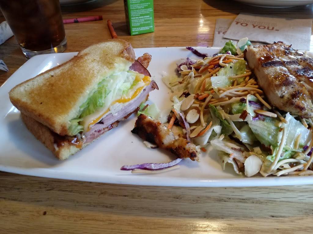 Applebees Grill + Bar | restaurant | 693 N McCarran Blvd, Sparks, NV 89431, USA | 7753585811 OR +1 775-358-5811