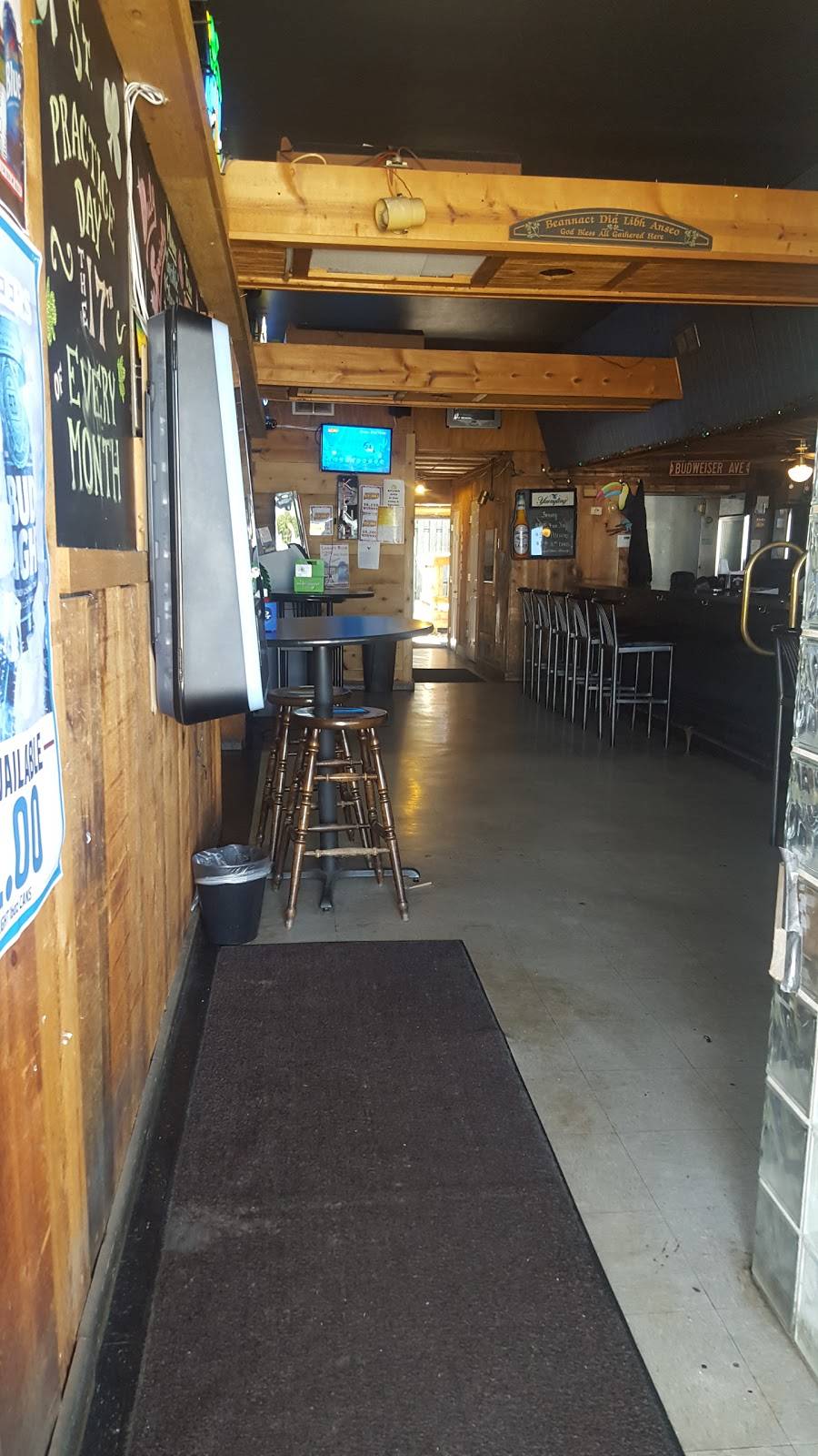 McGs Pub And Grub | restaurant | 6815 Memphis Ave, Cleveland, OH 44144, USA | 2167412346 OR +1 216-741-2346