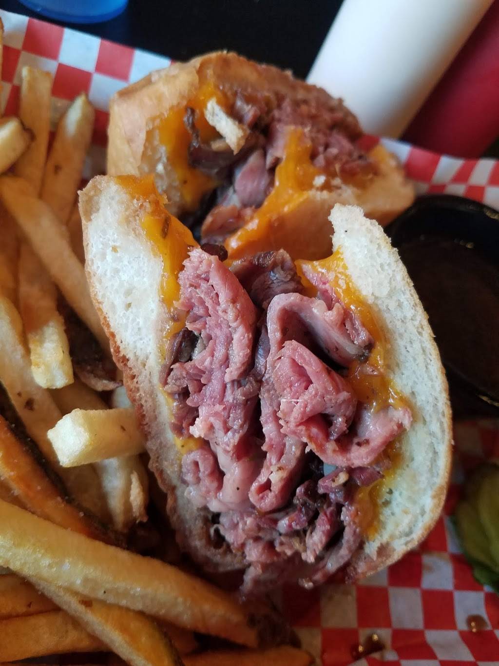 Hole in the Wall BBQ | Springfield | restaurant | 1807 Olympic St, Springfield, OR 97477, USA | 5417261200 OR +1 541-726-1200