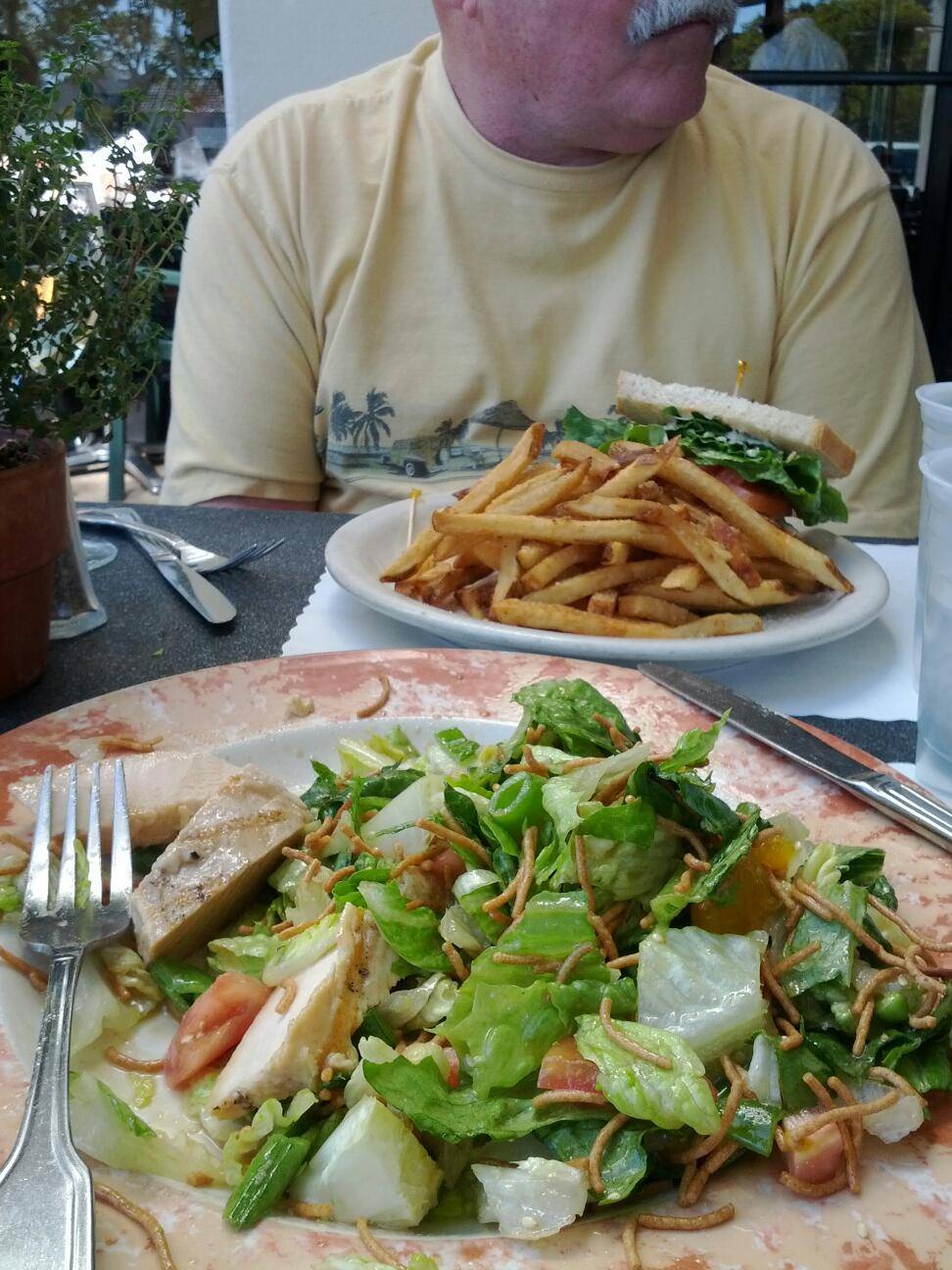 Fresco Cafe | cafe | 3987 State St B, Santa Barbara, CA 93105, USA | 8059676037 OR +1 805-967-6037