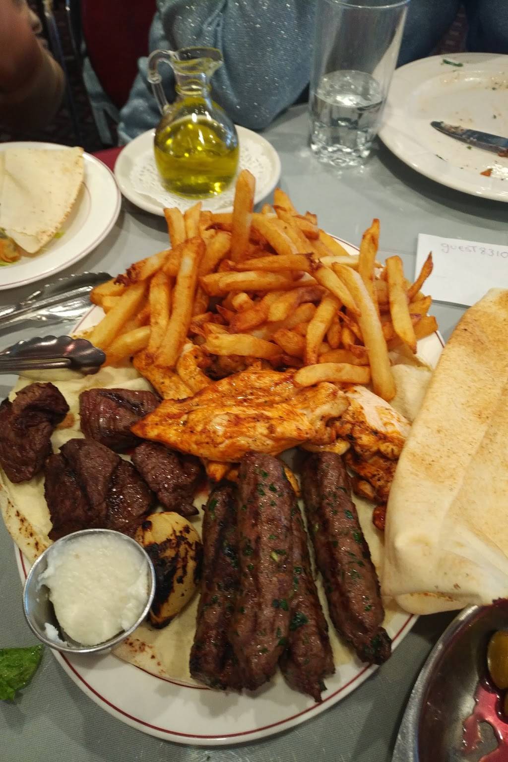 Daou | restaurant | 519 Rue Faillon E, Montréal, QC H2R 1L6, Canada | 5142768310 OR +1 514-276-8310