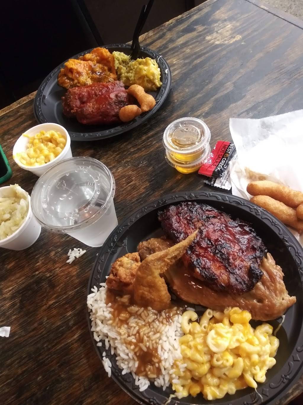 RJs Famous Chicken, BBQ & Ribs | restaurant | 2518 S Memorial Dr, Greenville, NC 27834, USA | 2527589991 OR +1 252-758-9991