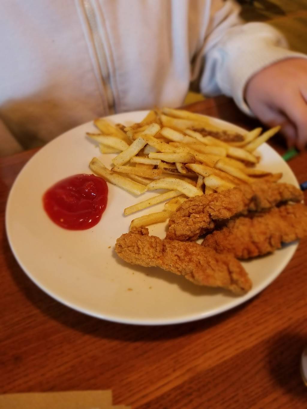 Applebees Grill + Bar | restaurant | 1665 Sunset Dr, Grenada, MS 38901, USA | 6622266222 OR +1 662-226-6222