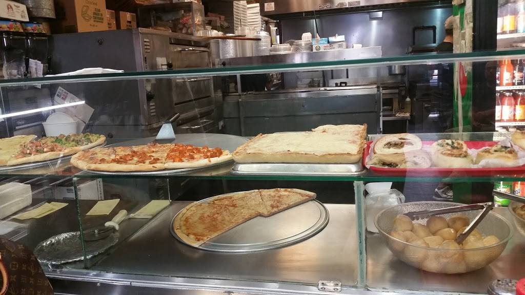 Diegos Pizza | restaurant | 1995 Jerome Ave, Bronx, NY 10453, USA | 7187163480 OR +1 718-716-3480
