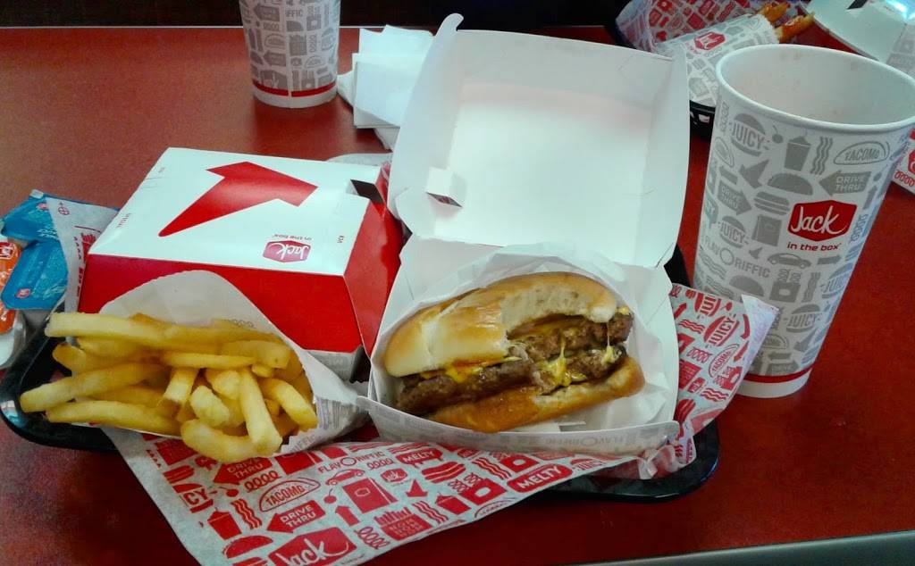 Jack in the Box | restaurant | 3367 El Camino Real, Santa Clara, CA 95051, USA | 4082497940 OR +1 408-249-7940