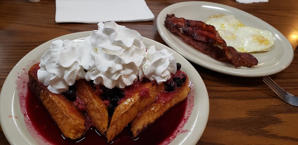 Diner 62 | restaurant | 6781 Crater Lake Hwy, Central Point, OR 97502, USA | 5418261056 OR +1 541-826-1056