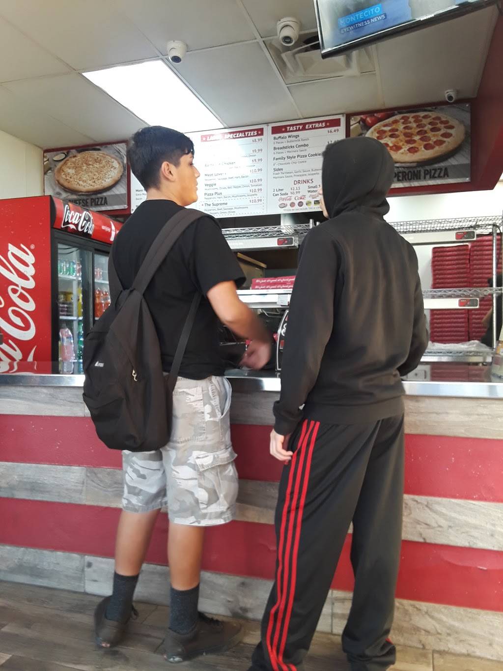 Fast 5 Pizza | restaurant | 304 E Foothill Blvd, Rialto, CA 92376, USA | 9098740774 OR +1 909-874-0774