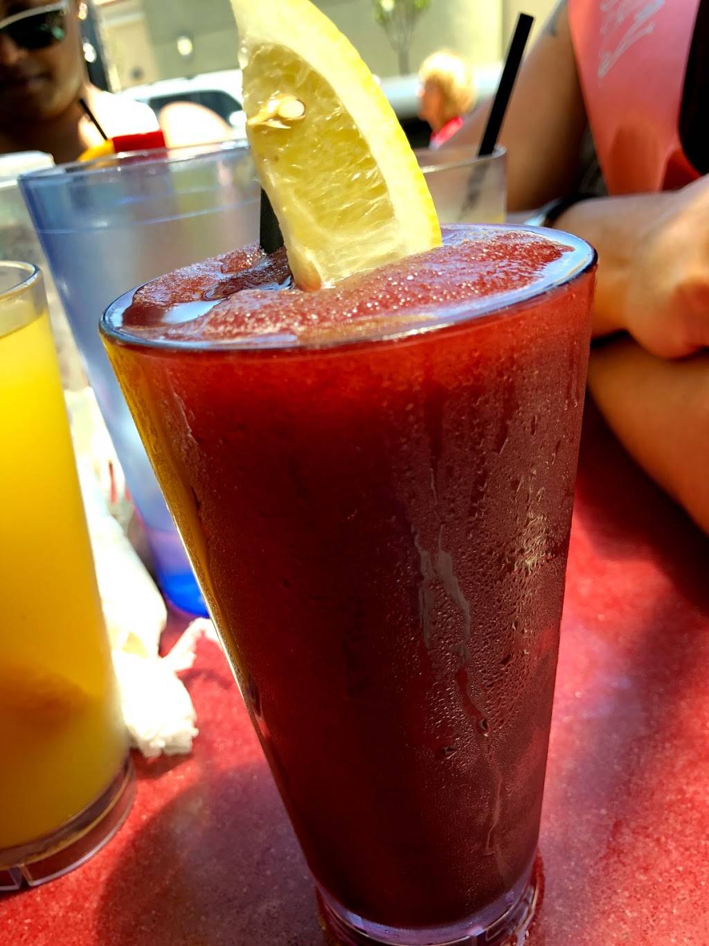 Urban MOs Bar & Grill | restaurant | 308 University Ave, San Diego, CA 92103, USA | 6194910400 OR +1 619-491-0400