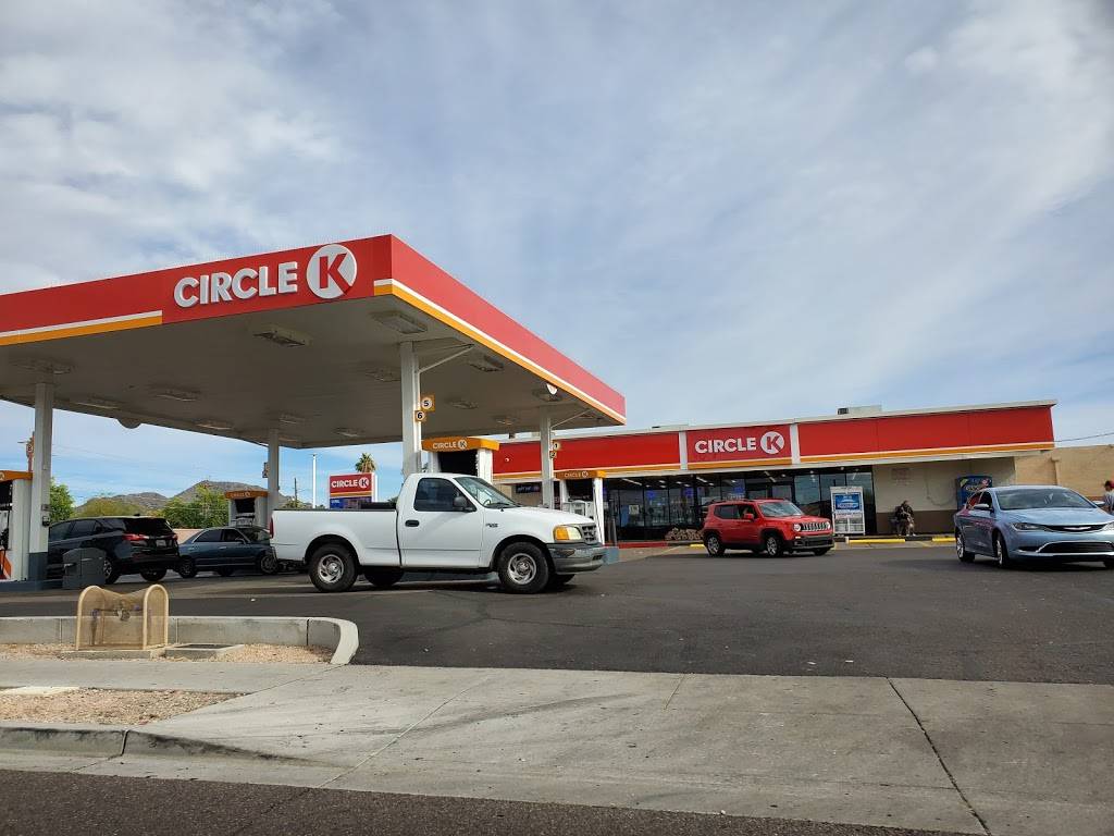 Circle K | meal takeaway | 8955 N 19th Ave, Phoenix, AZ 85021, USA | 6029447686 OR +1 602-944-7686