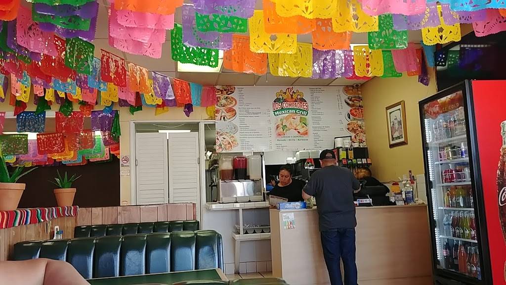 Los Compadres | restaurant | 17024 Bellflower Blvd, Bellflower, CA 90706, USA | 5628673377 OR +1 562-867-3377