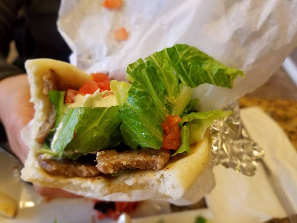 Four Seasons Mediterranean Cuisine | restaurant | 1892 US-130, North Brunswick Township, NJ 08902, USA | 7326586555 OR +1 732-658-6555