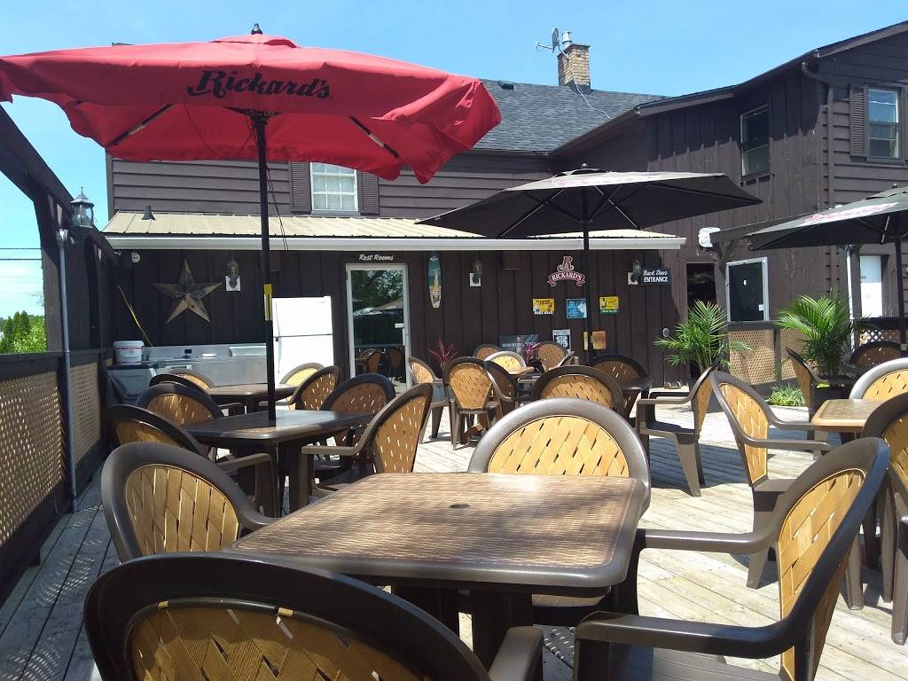 Skeeter Barlows | restaurant | 97 Main St S, Forest, ON N0N 1J0, Canada | 5197863535 OR +1 519-786-3535