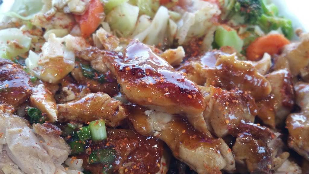 Yoshinoya Canoga Park | restaurant | 7300 Topanga Canyon Blvd, Canoga Park, CA 91303, USA | 8183402103 OR +1 818-340-2103