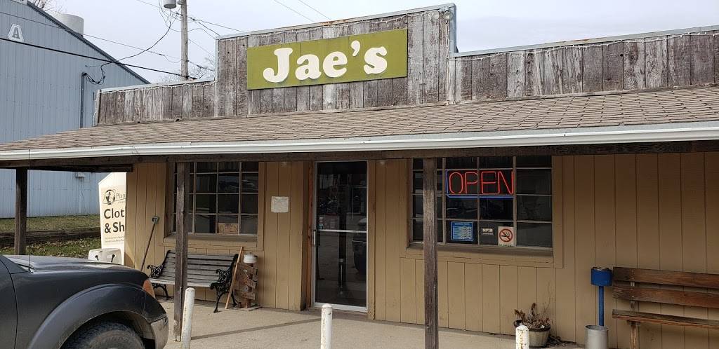 Jaes Place | restaurant | 204 3rd St, Winchester, KS 66097, USA | 9137742045 OR +1 913-774-2045